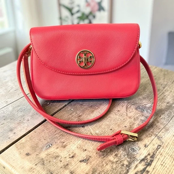 Tory Burch Red Turnlock Crossbody Bag (A768) - Picture 1 of 13